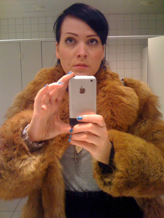 Þarna tók ég selfie fyrir fyrsta daginn minn í TBS. Góðar augabrúnir.