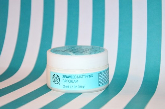 seaweed mattifying day cream the body shop