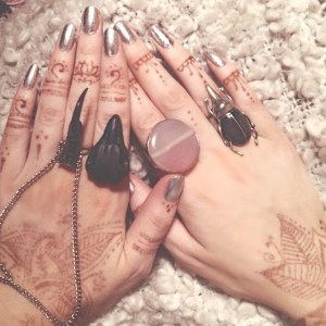 929273_382626115221176_559398200_n