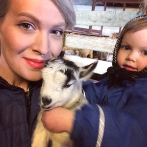 11098756_553615554741444_878542708_n